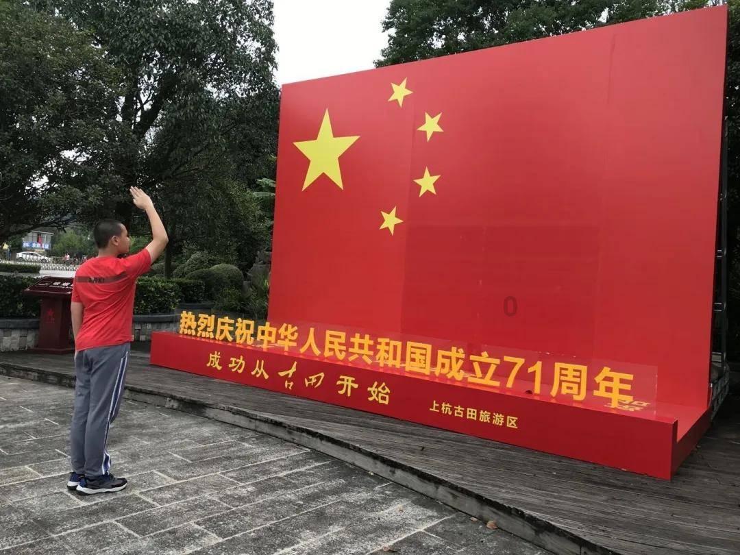 探索坐久了膝盖疼怎么回事,解答你的疑问